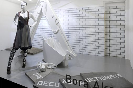 Prop Studios designed a giant digger arm and a huge metal turbine wheel for this award-winning Selfridges window scheme